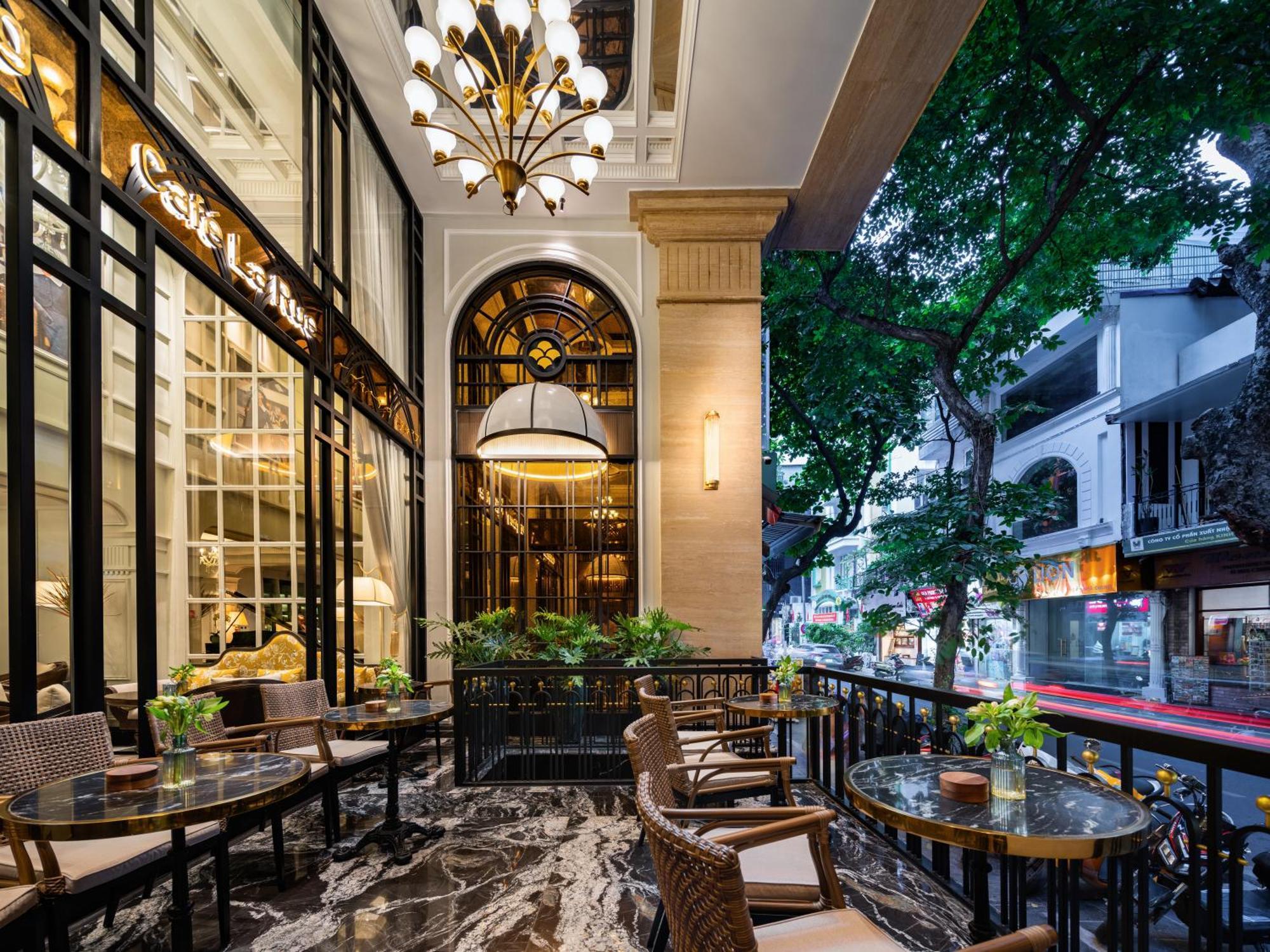 Grand Hotel Du Lac Hanoi Exteriör bild The hotel's lobby